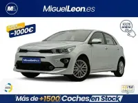 Usado Kia Rio 100 CV (73 kW) 2023 Gris