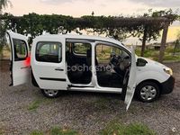 Usado Renault Kangoo 75 CV (55 kW) 2021 Blanco Monovolumen