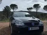 Usado VW Golf V Highline 105 CV (77 kW) 2007 Negro Berlina