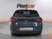 Usado Seat Leon Style 116 CV (85 kW) 2025 Gris Familiar