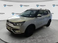 Usado SsangYong XLV 128 CV (94 kW) 2018 Gris / plata SUV