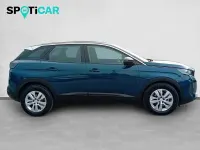 Usado Peugeot 3008 Active 130 CV (95 kW) 2022 Verde SUV