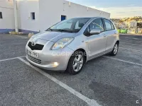 Usado Toyota Yaris 90 CV (66 kW) 2007 Blanco Utilitario