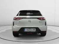 Usado DS Automobiles DS3 Crossback Performance 130 CV (95 kW) 2022 Blanco SUV
