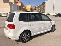 Usado VW Touran Advance 105 CV (77 kW) 2012 Blanco Monovolumen