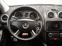 Usado Mercedes ML320 224 CV (164 kW) 2008 Negro SUV