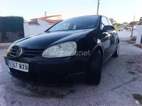 Usado VW Golf IV Conceptline 90 CV (66 kW) 2005 Negro Berlina