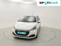 Usado Peugeot 208 Active 101 CV (74 kW) 2020 Blanco Utilitario