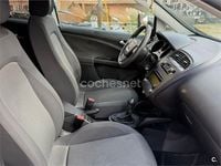 Usado Seat Altea XL Ecomotive 105 CV (77 kW) 2010 Negro Monovolumen