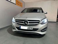 Usado Mercedes B200 136 CV (100 kW) 2017 Plateado Monovolumen
