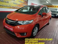 Usado Honda Jazz Trend 102 CV (75 kW) 2017 Granate Utilitario