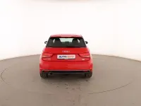 Usado Audi A1 95 CV (69 kW) 2017 Rojo Utilitario