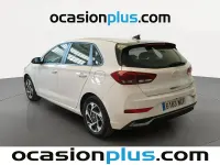 Usado Hyundai i30 96 CV (70 kW) 2025 Blanco Berlina