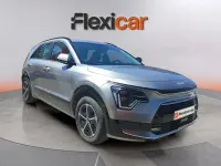 Usado Kia Niro 141 CV (103 kW) 2022 Gris SUV