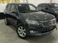 Usado Toyota RAV4 Executive 150 CV (110 kW) 2011 Gris / plata SUV