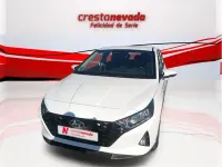Usado Hyundai i20 100 CV (73 kW) 2021 Blanco Utilitario
