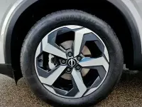 Usado Nissan Qashqai N-Connecta 140 CV (102 kW) 2023 Gris SUV