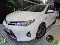 Usado Toyota Auris Hybrid Active 136 CV (100 kW) 2013 Blanco Berlina