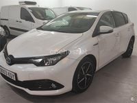 Usado Toyota Auris Hybrid Edition 136 CV (100 kW) 2018 Blanco Berlina