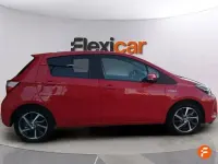 Occasion Toyota Yaris Hybrid Active 100 PK (73 kW) 2020 Rood