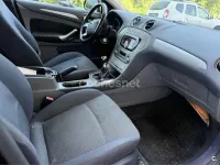 Usado Ford Mondeo Ambiente 125 CV (91 kW) 2007 Negro Berlina