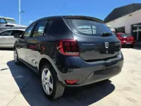 Usado Dacia Sandero Acces 75 CV (55 kW) 2018 Negro Utilitario