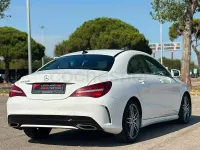 Usado Mercedes CLA200 163 CV (119 kW) 2019 Blanco Coupe