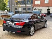 Usado BMW 730L 258 HP (189 kW) 2012 Azul Sedan