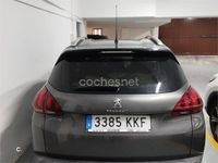 Usado Peugeot 2008 Style 82 CV (60 kW) 2018 Gris / plata SUV