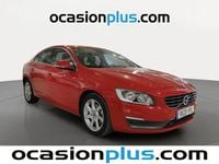 Usado Volvo S60 Momentum 136 CV (100 kW) 2014 Rojo Berlina
