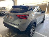 Usado Nissan Juke N-Connecta 114 CV (83 kW) 2022 Gris SUV