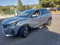 Usado Peugeot 3008 Allure 130 CV (95 kW) 2021 Gris / plata SUV