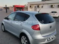 Usado Seat Altea Sport 105 CV (77 kW) 2005 Gris / plata Monovolumen