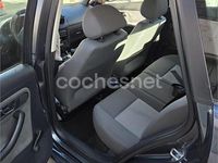 Usado Seat Ibiza Fresh 75 HP (55 kW) 2004 Cinzento Citadino
