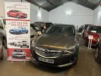 Usado Opel Insignia Selective 140 CV (102 kW) 2015 Marrón Berlina