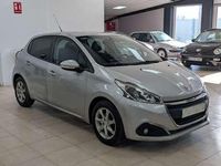 Usado Peugeot 208 Allure 82 CV (60 kW) 2016 Gris Utilitario