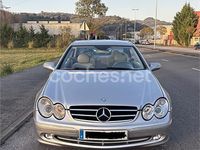 Usado Mercedes CLK270 Avantgarde 170 CV (125 kW) 2004 Gris / plata Coupe