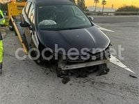 Usado Citroën C4 Feel 99 CV (72 kW) 2015 Negro Berlina