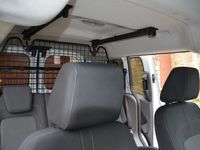 Usado Ford Transit Trend 100 CV (73 kW) 2020 Blanco Familiar