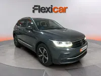 Usado VW Tiguan Life 245 CV (180 kW) 2022 Gris SUV