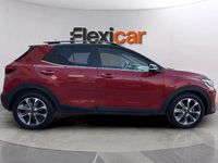 Usado Kia Stonic 110 CV (80 kW) 2018 Rojo SUV