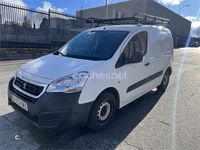 Usado Peugeot Partner Tepee Active 100 CV (73 kW) 2016 Blanco Monovolumen