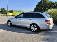 Usado Mercedes C200 Avantgarde 136 CV (100 kW) 2007 Gris / plata Familiar