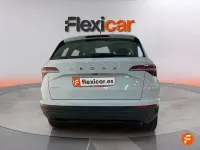 Używany Skoda Karoq 150 KM (110 kW) 2024 Biały SUV