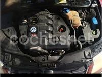 Usado VW Passat Comfortline 130 CV (95 kW) 2001 Rojo Berlina