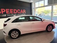Usado Kia Ceed 101 CV (74 kW) 2024 Blanco Utilitario