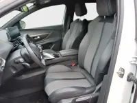 Usado Peugeot 3008 Allure 131 CV (96 kW) 2024 Blanco SUV