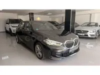 Usado BMW 118 140 CV (102 kW) 2021 Negro Utilitario