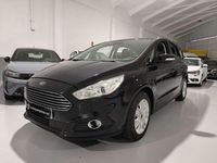Usado Ford S-MAX Trend 150 CV (110 kW) 2016 Negro Monovolumen