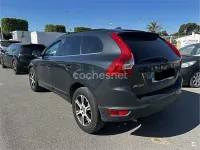 Usado Volvo XC60 Momentum 136 CV (100 kW) 2013 Negro SUV